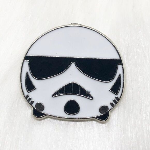 🔮 5/$25 Disney Star Wars Stormtrooper Tsum‎ Tsum Pin - Picture 1 of 3